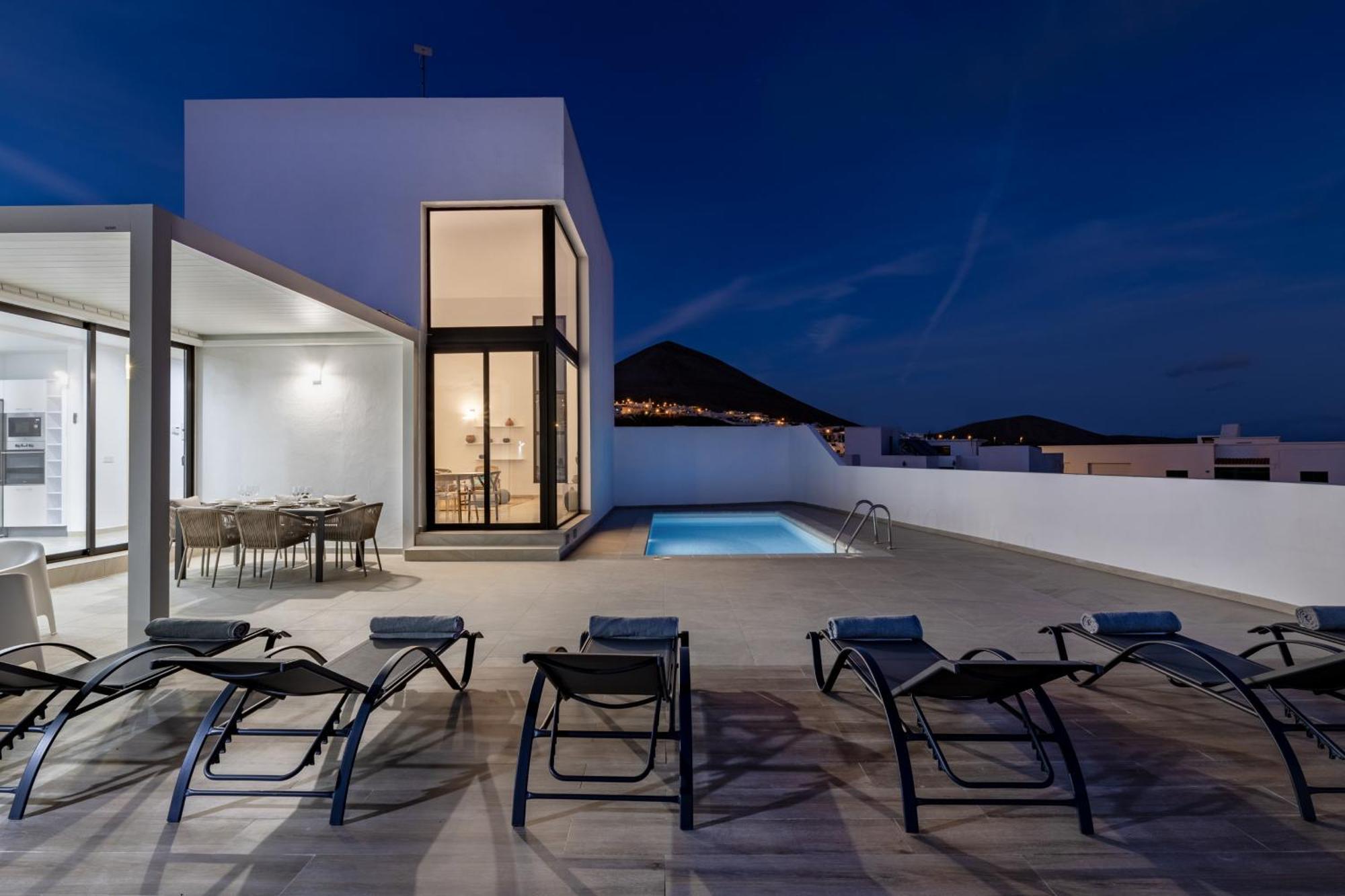 Casahost Fontaine Bleue Villa Tias Exterior photo