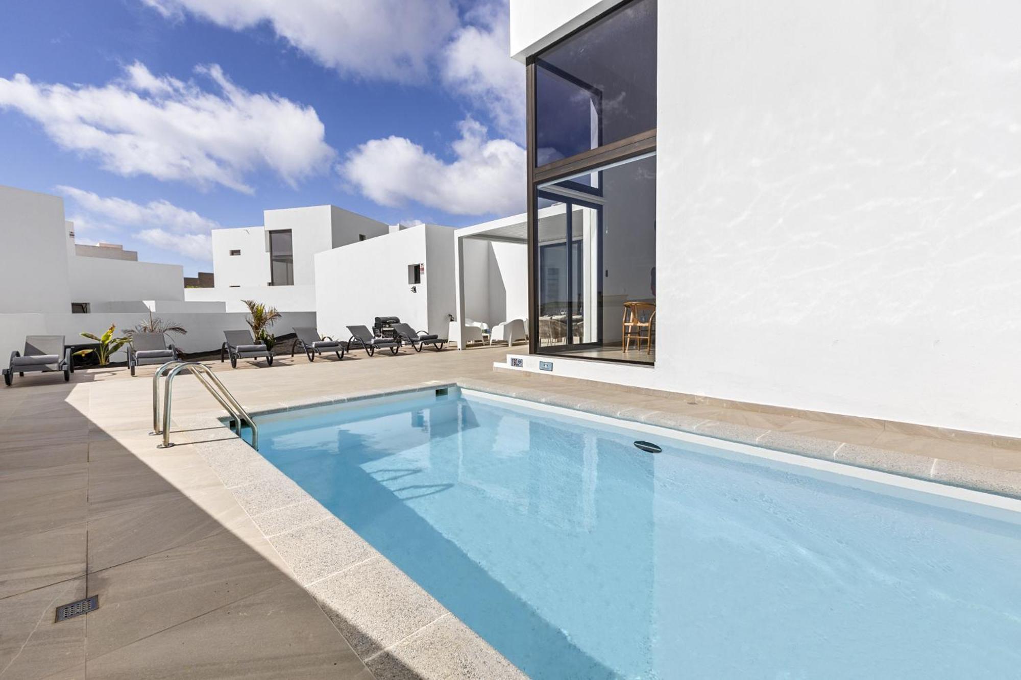 Casahost Fontaine Bleue Villa Tias Exterior photo